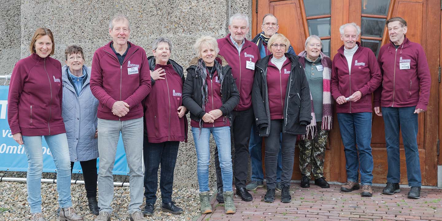 Watertoren Aalsmeer - Bestuur en vrijwilligers van Stichting Beheer Watertoren Aalsmeer Watertoren Aalsmeer - Bestuur en vrijwilligers van Stichting Beheer Watertoren Aalsmeer